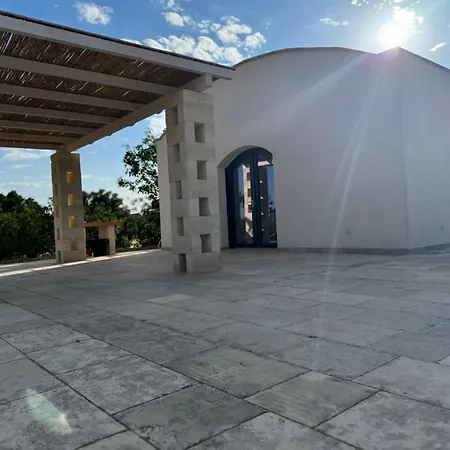 Trullo Morello - Trullo O Lamia * Остуни